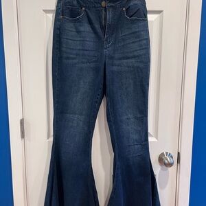 ARULA Women's Flared Blue Jeans